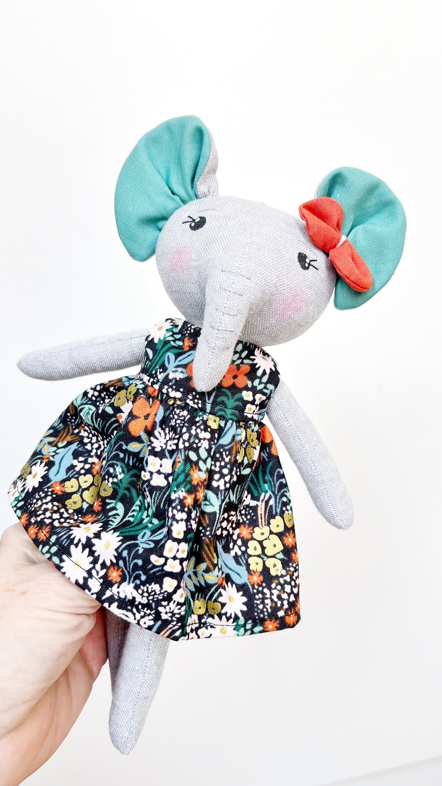 Pocket Elephant, Pocket Animal